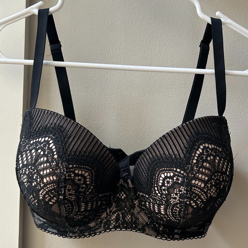Victoria's Secret Dream Angels 34DDD. Beautiful!